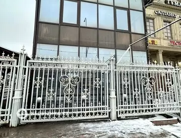 Общепит в отдельно стоящее здание, этаж 3 из 3, 1 200 м²