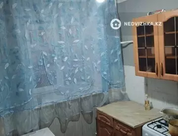 1-комнатная квартира, этаж 1 из 5, 32 м², на длительный срок