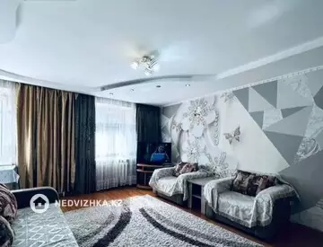 2-комнатная квартира, этаж 2 из 9, 48 м², посуточно