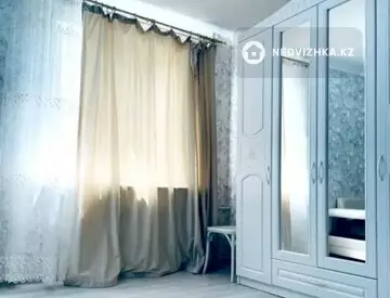 2-комнатная квартира, этаж 2 из 9, 48 м², посуточно