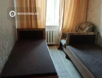 2-комнатная квартира, этаж 3 из 5, 54 м², на длительный срок