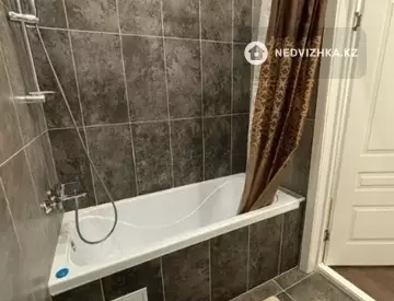 1-комнатная квартира, этаж 12 из 12, 36 м²