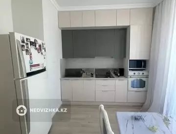 2-комнатная квартира, этаж 15 из 18, 65 м²