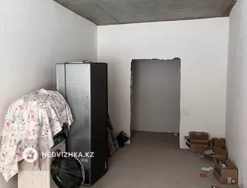 2-комнатная квартира, этаж 1 из 9, 69 м²