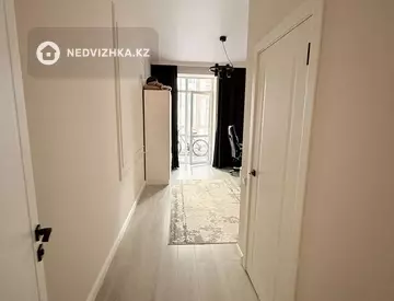 3-комнатная квартира, этаж 7 из 12, 92 м²