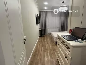 2-комнатная квартира, этаж 5 из 10, 70 м²