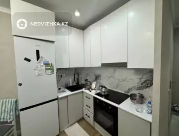 2-комнатная квартира, этаж 2 из 9, 38 м²