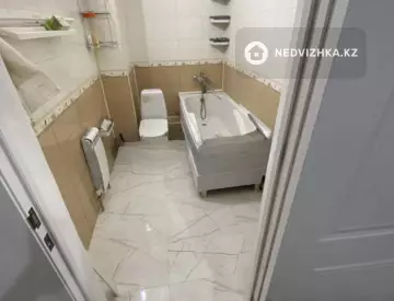 2-комнатная квартира, этаж 7 из 10, 79 м²