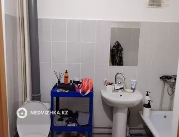 1-комнатная квартира, этаж 4 из 5, 39 м²