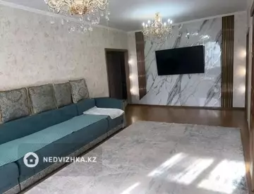 3-комнатная квартира, этаж 12 из 16, 102 м²