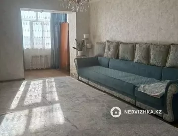3-комнатная квартира, этаж 12 из 16, 102 м²