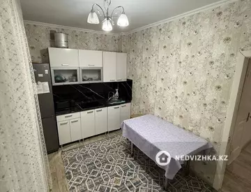 3-комнатная квартира, этаж 6 из 9, 77 м²