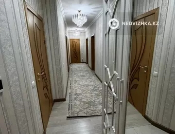 3-комнатная квартира, этаж 3 из 9, 81 м²