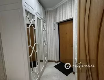 3-комнатная квартира, этаж 3 из 9, 81 м²