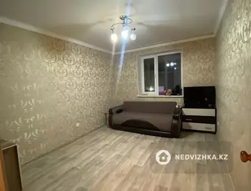 1-комнатная квартира, этаж 4 из 7, 40 м²