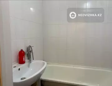 2-комнатная квартира, этаж 2 из 3, 45 м²