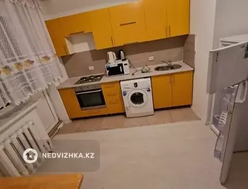 1-комнатная квартира, этаж 4 из 14, 36 м²