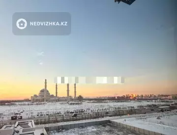 3-комнатная квартира, этаж 7 из 19, 74 м²