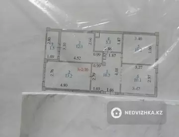 3-комнатная квартира, этаж 2 из 8, 63 м²