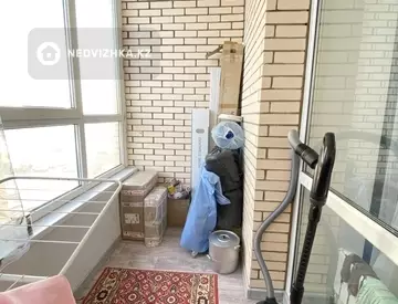 2-комнатная квартира, этаж 6 из 10, 66 м²