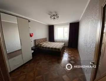 2-комнатная квартира, этаж 10 из 10, 66 м²
