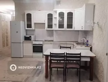 2-комнатная квартира, этаж 9 из 18, 63 м²