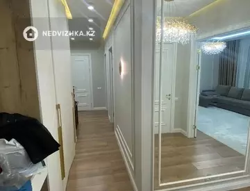 3-комнатная квартира, этаж 5 из 9, 101 м²