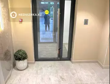 3-комнатная квартира, этаж 8 из 16, 85 м²