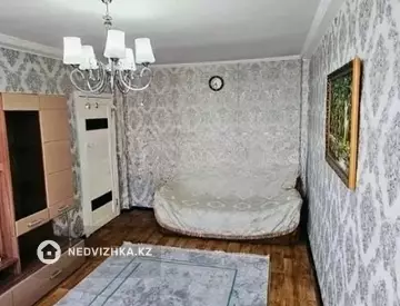 2-комнатная квартира, этаж 4 из 5, 45 м²