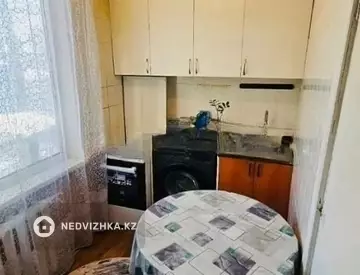 2-комнатная квартира, этаж 4 из 5, 45 м²