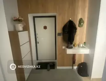 2-комнатная квартира, этаж 4 из 7, 71 м²