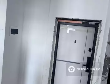 1-комнатная квартира, этаж 8 из 16, 43 м²