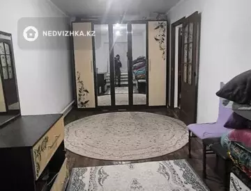 3-комнатная квартира, этаж 1 из 2, 70 м²