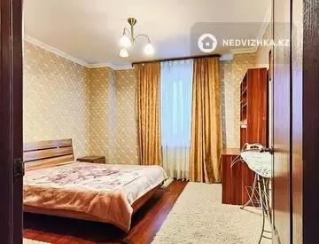 3-комнатная квартира, этаж 8 из 14, 88 м²