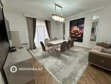 3-комнатная квартира, этаж 7 из 12, 85 м²