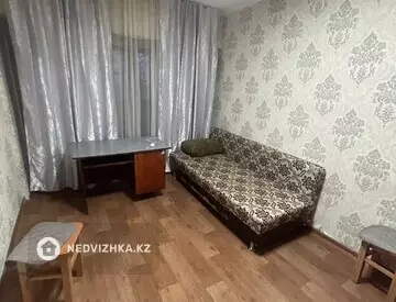 2-комнатная квартира, этаж 3 из 3, 45 м², на длительный срок