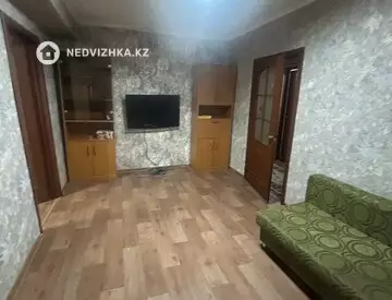 2-комнатная квартира, этаж 3 из 3, 45 м², на длительный срок