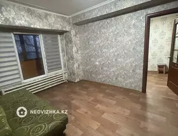 2-комнатная квартира, этаж 3 из 3, 45 м², на длительный срок