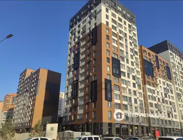 2-комнатная квартира, этаж 2 из 17, 48 м²