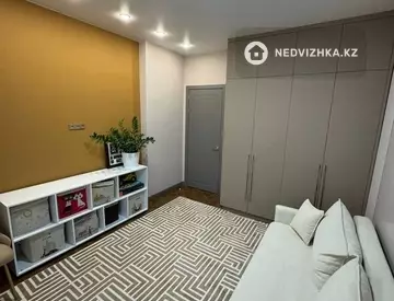 3-комнатная квартира, этаж 20 из 20, 100 м²