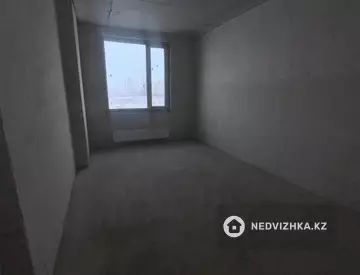 3-комнатная квартира, этаж 2 из 12, 87 м²