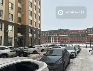 3-комнатная квартира, этаж 6 из 9, 81 м²