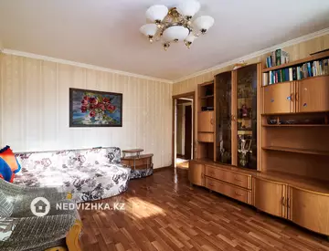 3-комнатная квартира, этаж 1 из 2, 58 м²