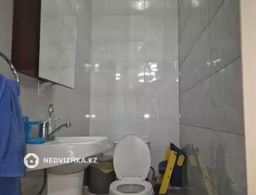 3-комнатная квартира, этаж 2 из 14, 125 м²