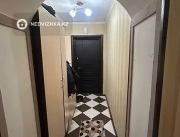 3-комнатная квартира, этаж 9 из 9, 66 м²