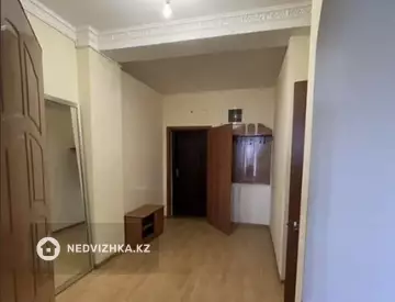 1-комнатная квартира, этаж 4 из 19, 47 м²