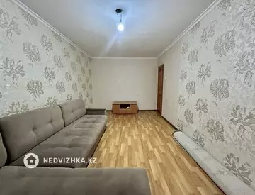 2-комнатная квартира, этаж 3 из 5, 47 м²