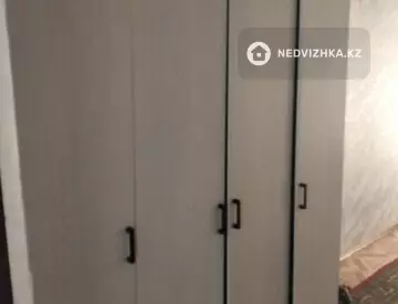 2-комнатная квартира, этаж 4 из 5, 46 м², На длительный срок