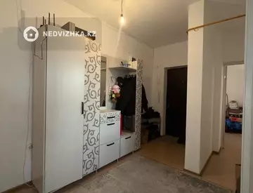 2-комнатная квартира, этаж 4 из 5, 56 м²