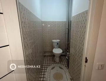 2-комнатная квартира, этаж 4 из 5, 56 м²